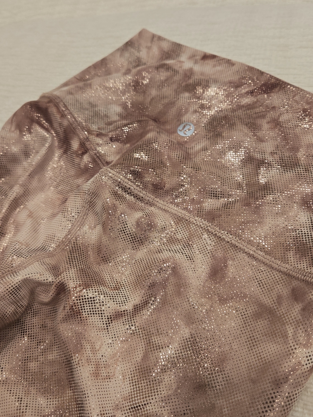 💎RARE Lululemon SPARKLY Rose Gold Leggings